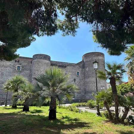 Πανσιόν Chiaraluce House *